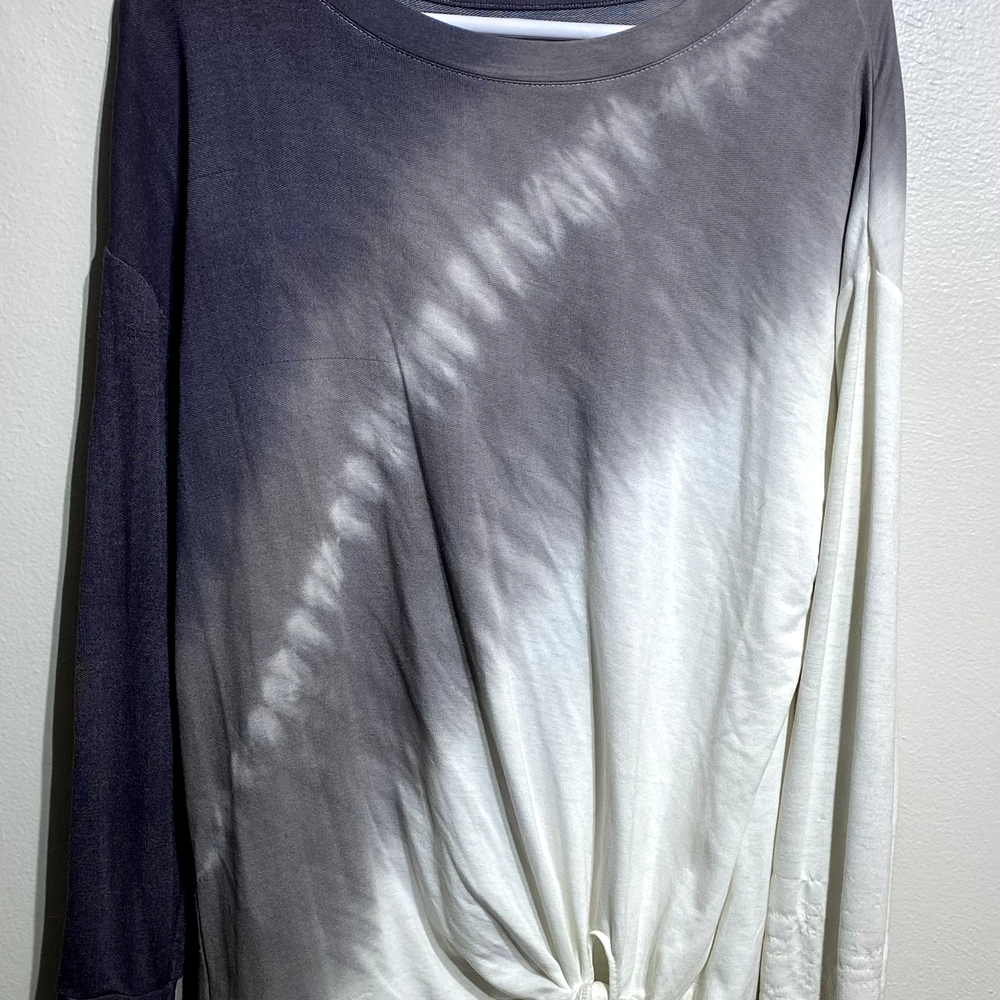 Elegant Ombre Long Sleeve Women's Sweatshirt
